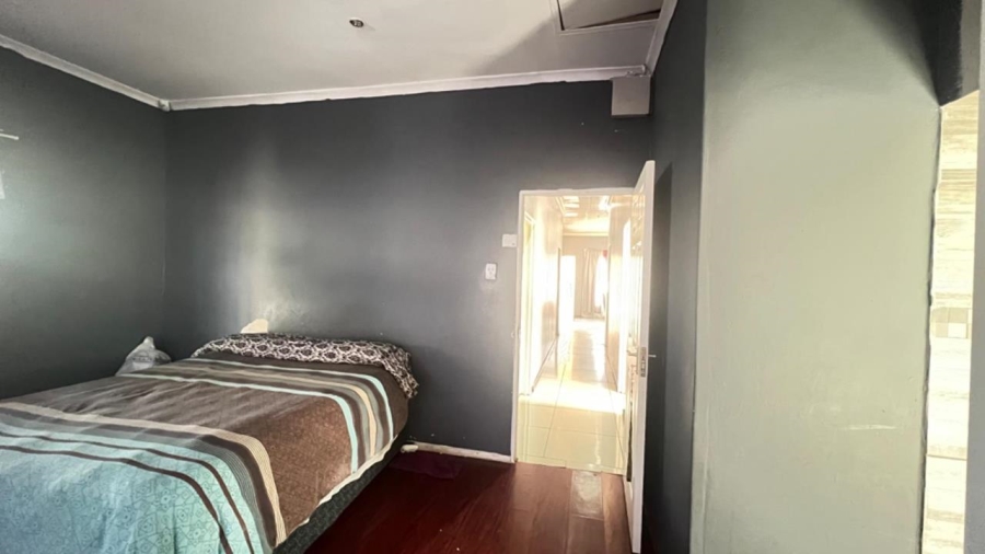 3 Bedroom Property for Sale in Kutlwanong Northern Cape